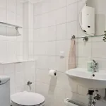 Stylisches Mit Terrasse Für Max 4 Personen In Nähe Zum Hbf Und Koblenzer-innenstadt Coblenza