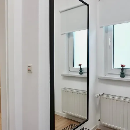 Apartament Neu Stylisches Max 4 Personen Naehe Hbf Und Innenstadt *