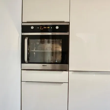 Neu Stylisches Max 4 Personen Naehe Hbf Und Innenstadt Koblencja